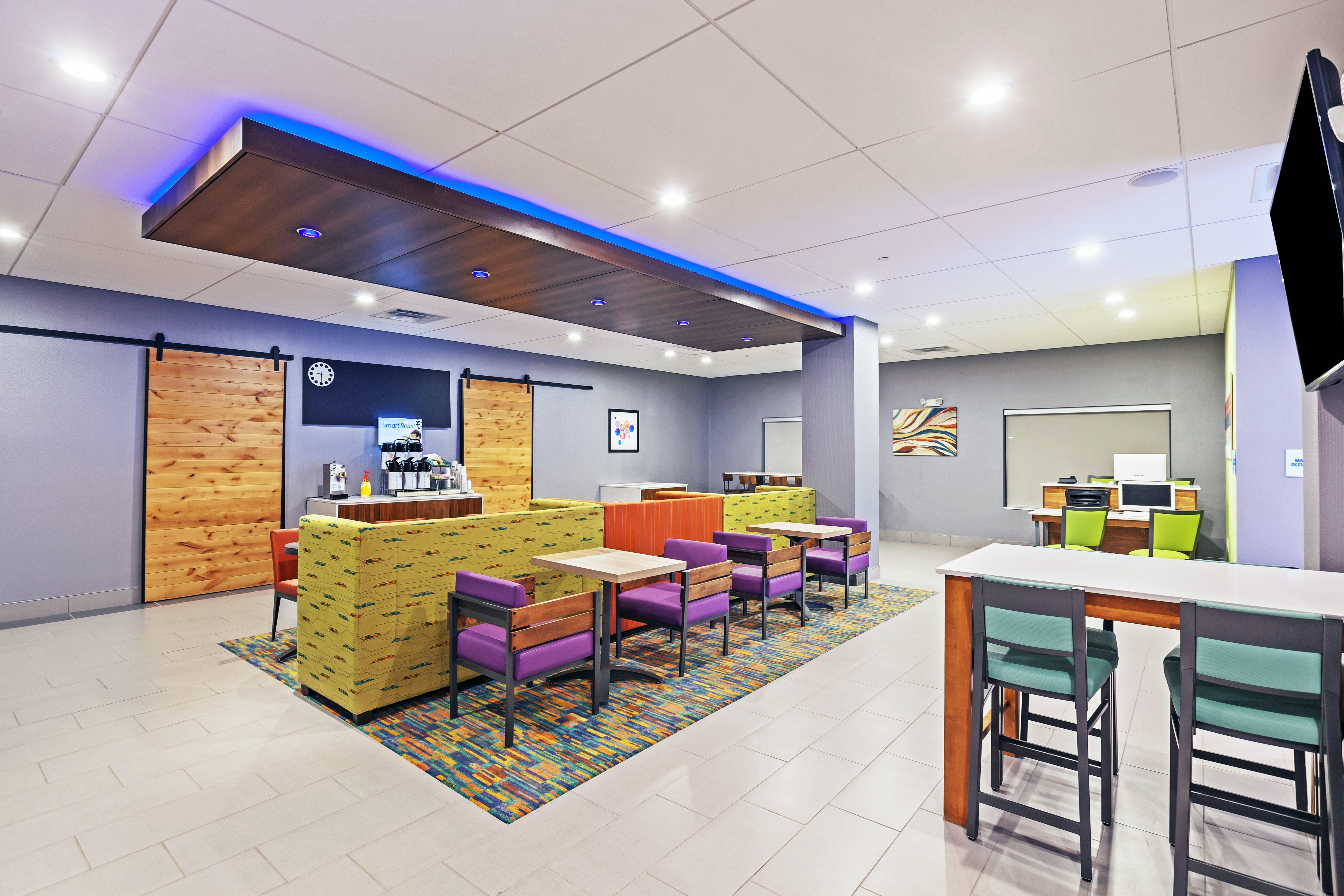 Holiday Inn Express & Suites Perryton By Ihg Lord Bagian luar foto