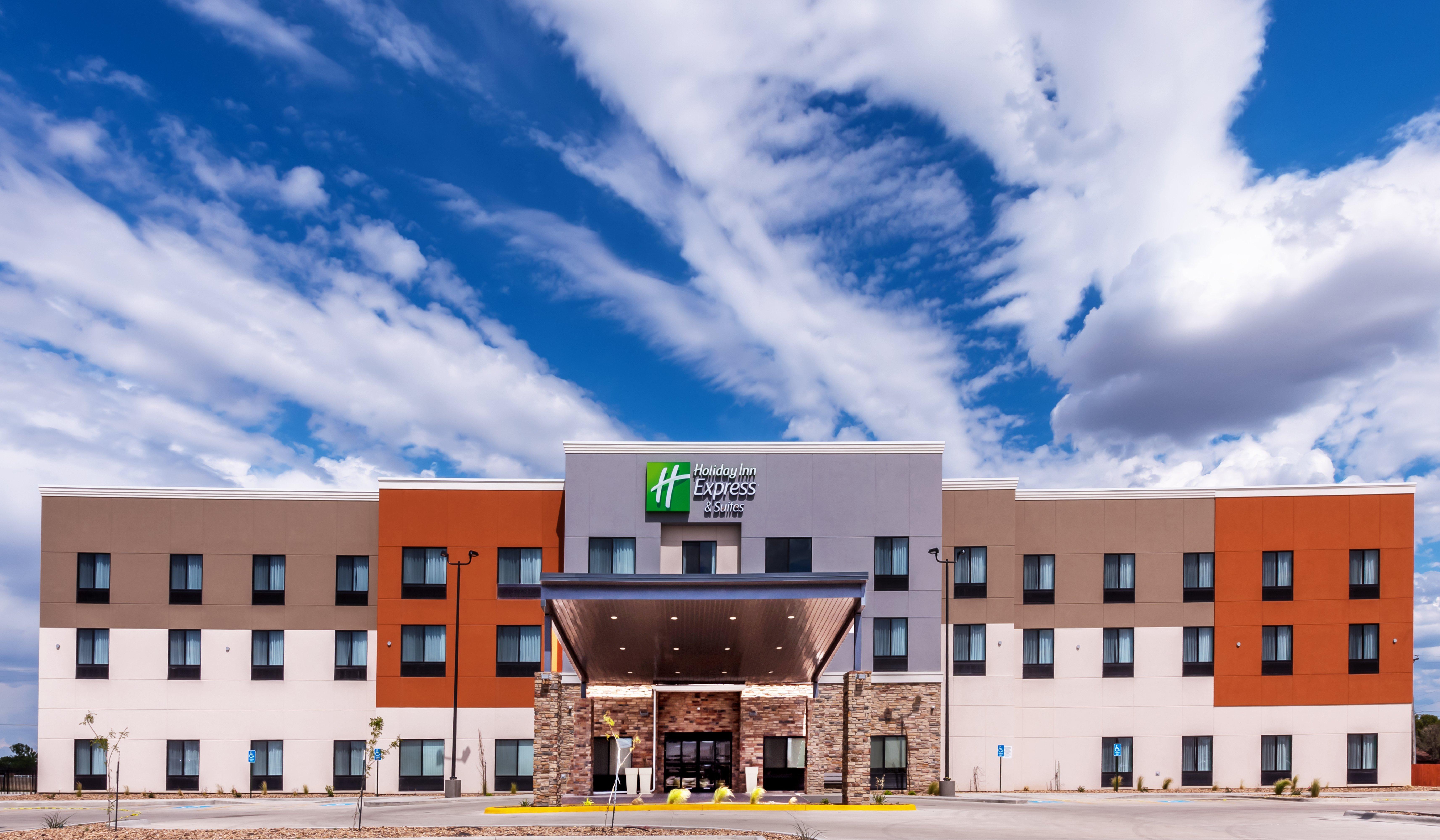Holiday Inn Express & Suites Perryton By Ihg Lord Bagian luar foto