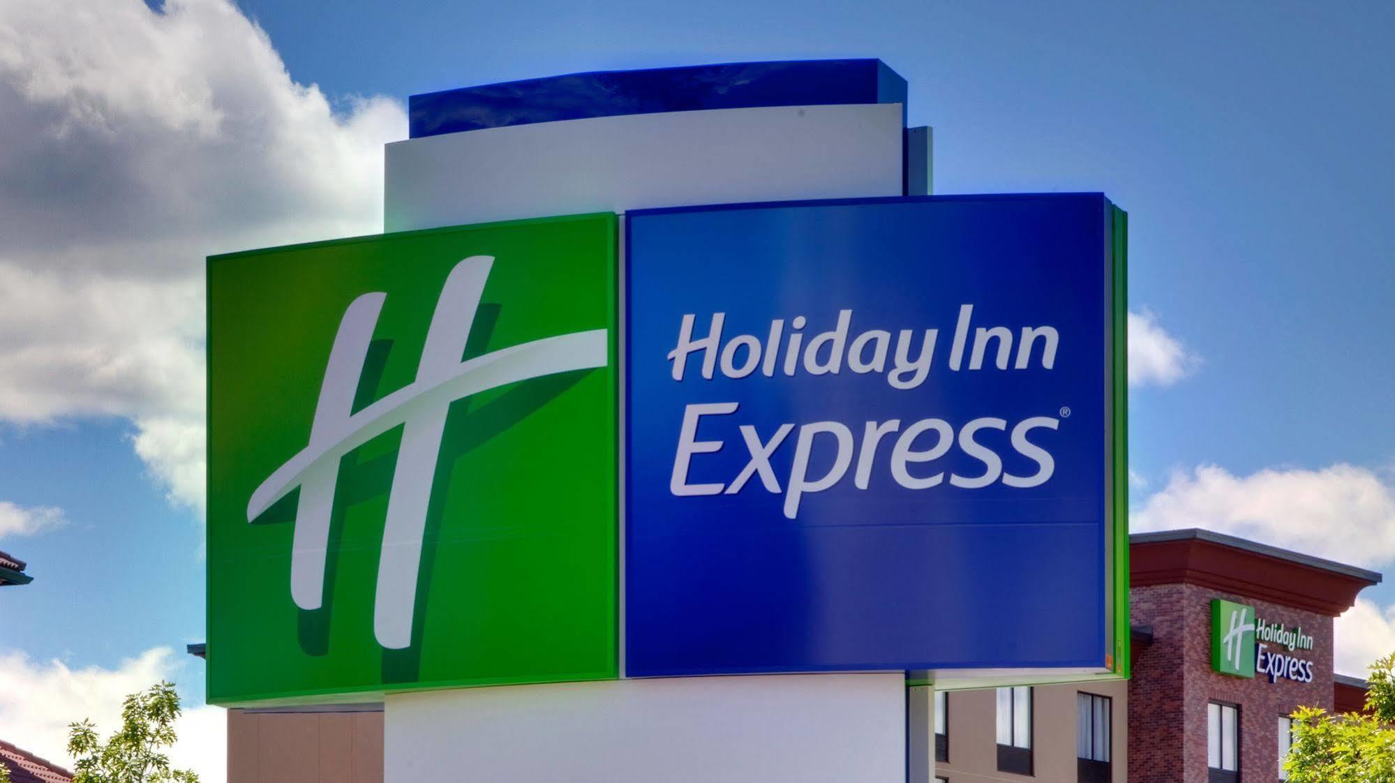 Holiday Inn Express & Suites Perryton By Ihg Lord Bagian luar foto